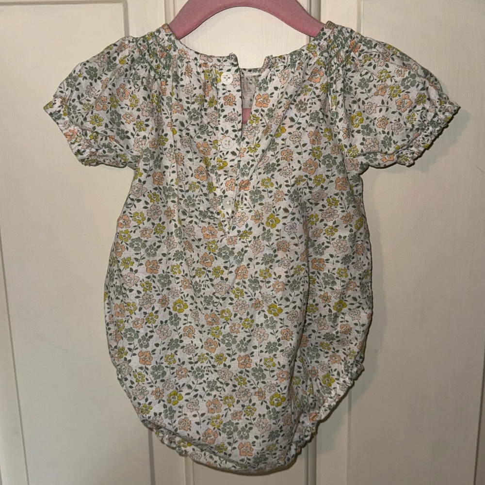 Carters bubble romper - Picture 2 of 4